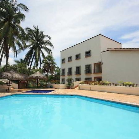 Hotel Flamboyant Huatulco Exterior photo