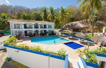 Hotel Flamboyant Huatulco Exterior photo